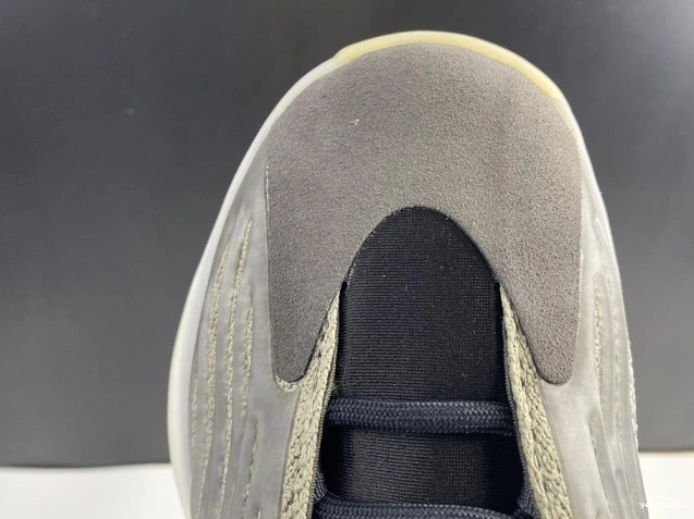 Adidas Barium H68771 Yeezy Quantum 0929